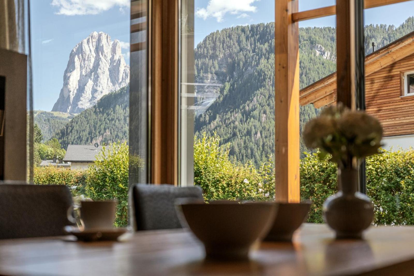 Apartments Chalet Anna Ortisei Exterior photo